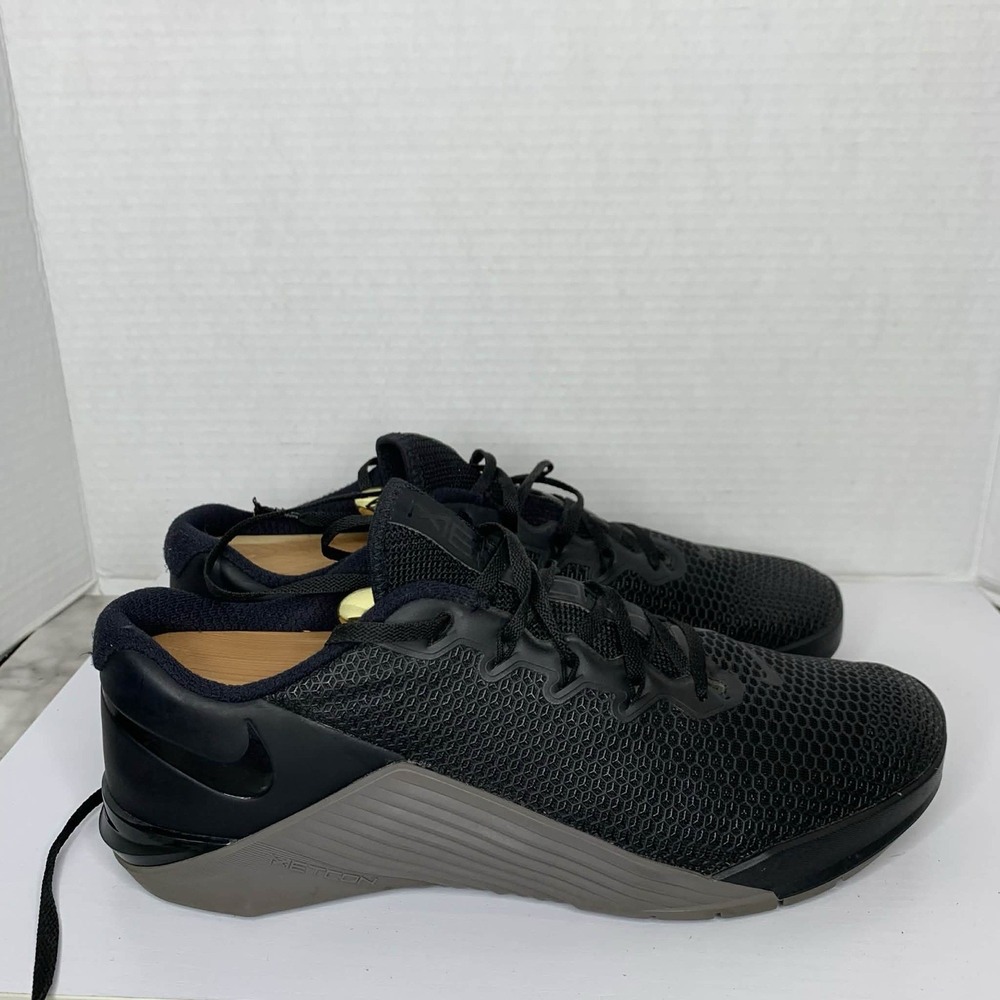Nike Metcon 5 Men's  Size 10.5 Cross Training Gym Crossfit Shoes Black Gunsmoke